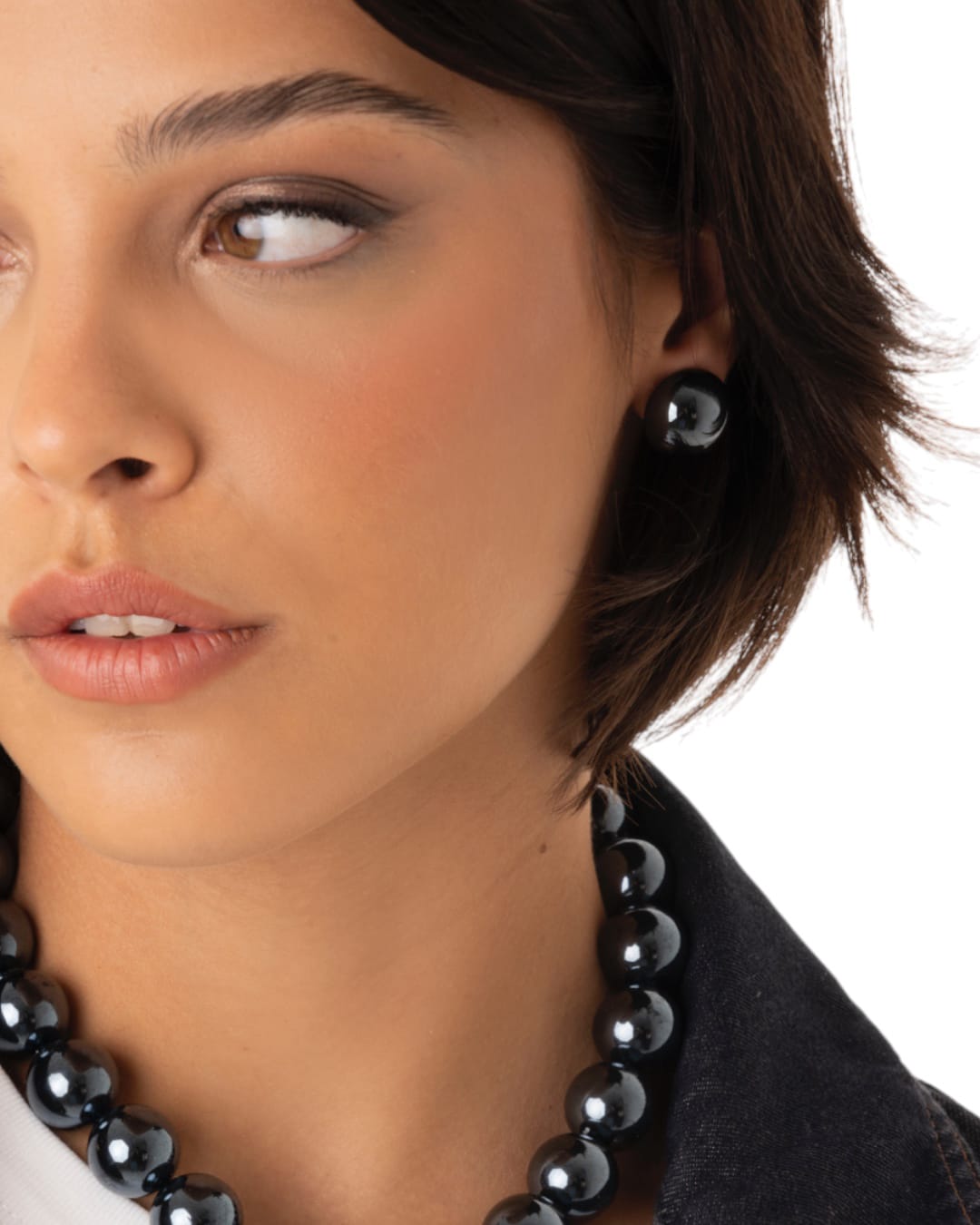 Orecchini mezza sfera metallici Mya accessori