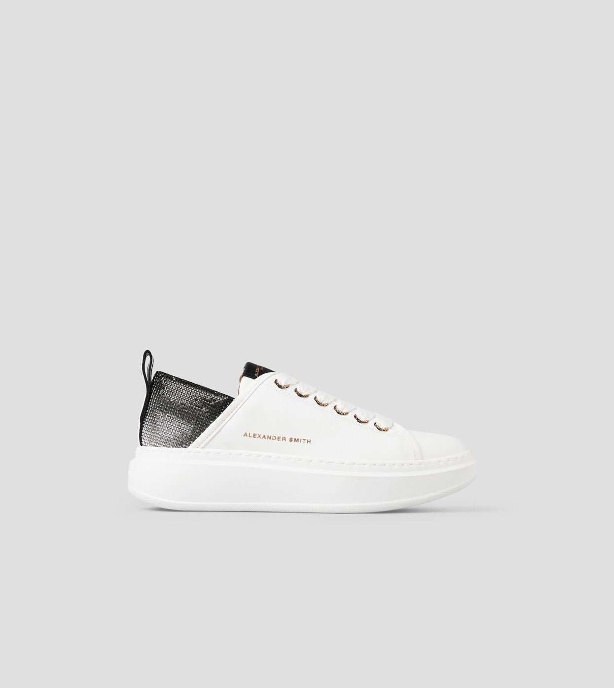 Wembley Woman White Dark Silver
